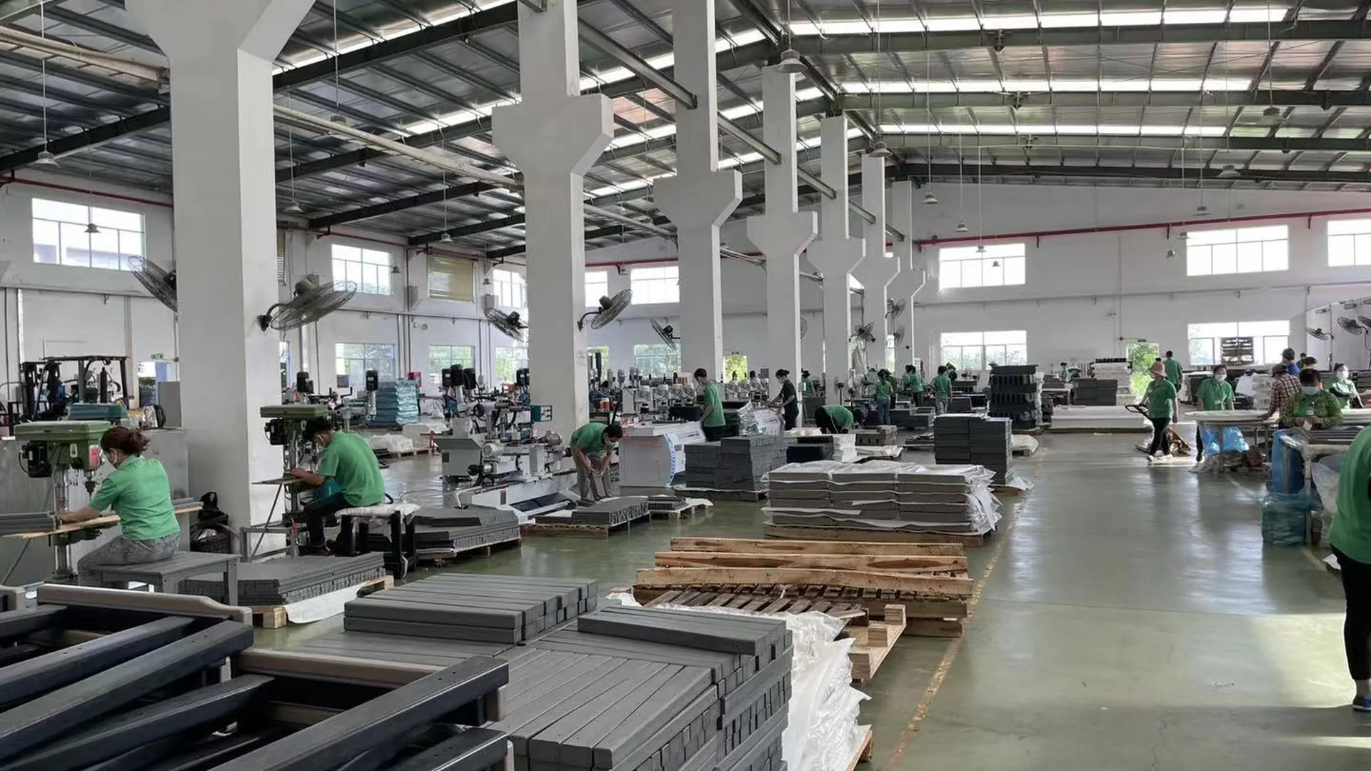 Wide view of Meisen's outdoor furniture production floor in Quanzhou