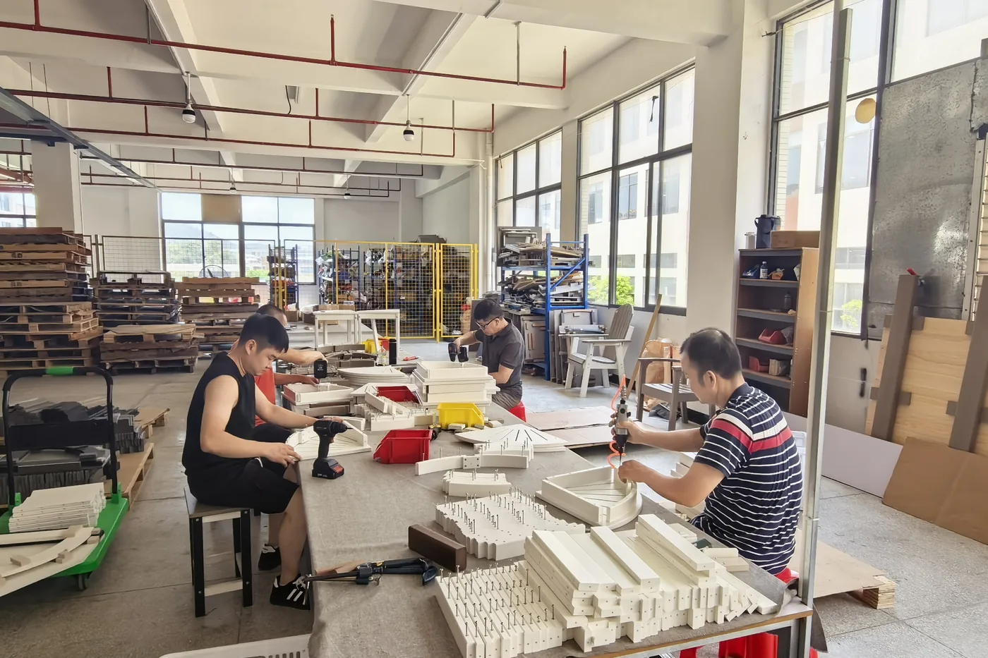 Hand finishing and component assembly at Meisen
