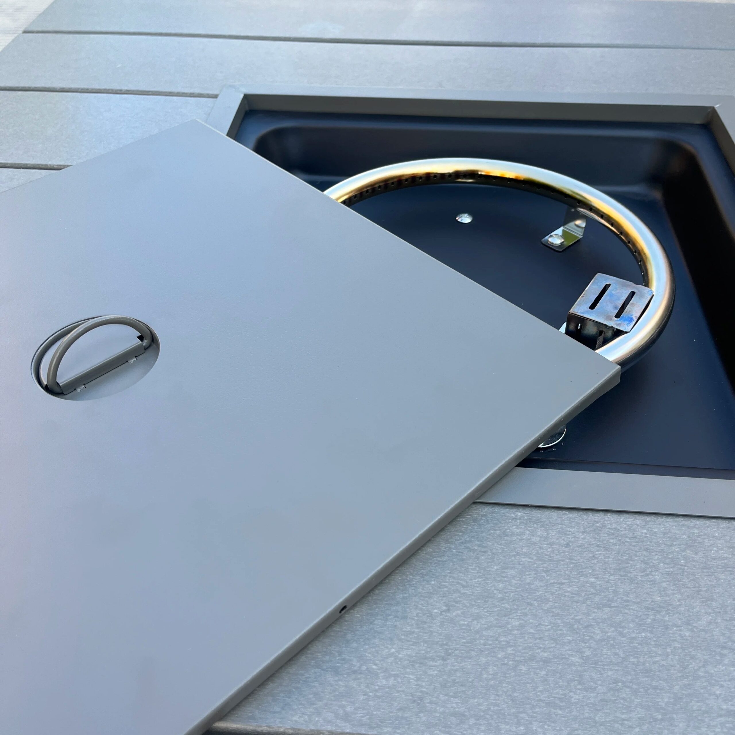 Outdoor HDPE Fire Pit Table Garden Fire Pit for Park Use Elegant Outdoor Furniture - Image 6